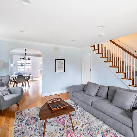 Appartement Old Town North 3Br W Backyard Near Dining Wdc-789